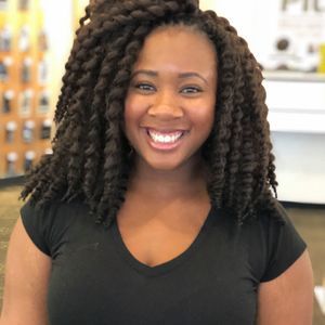 Meet your Posher, Andrea